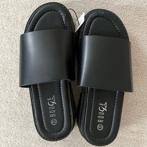 Lug sole platform sandals